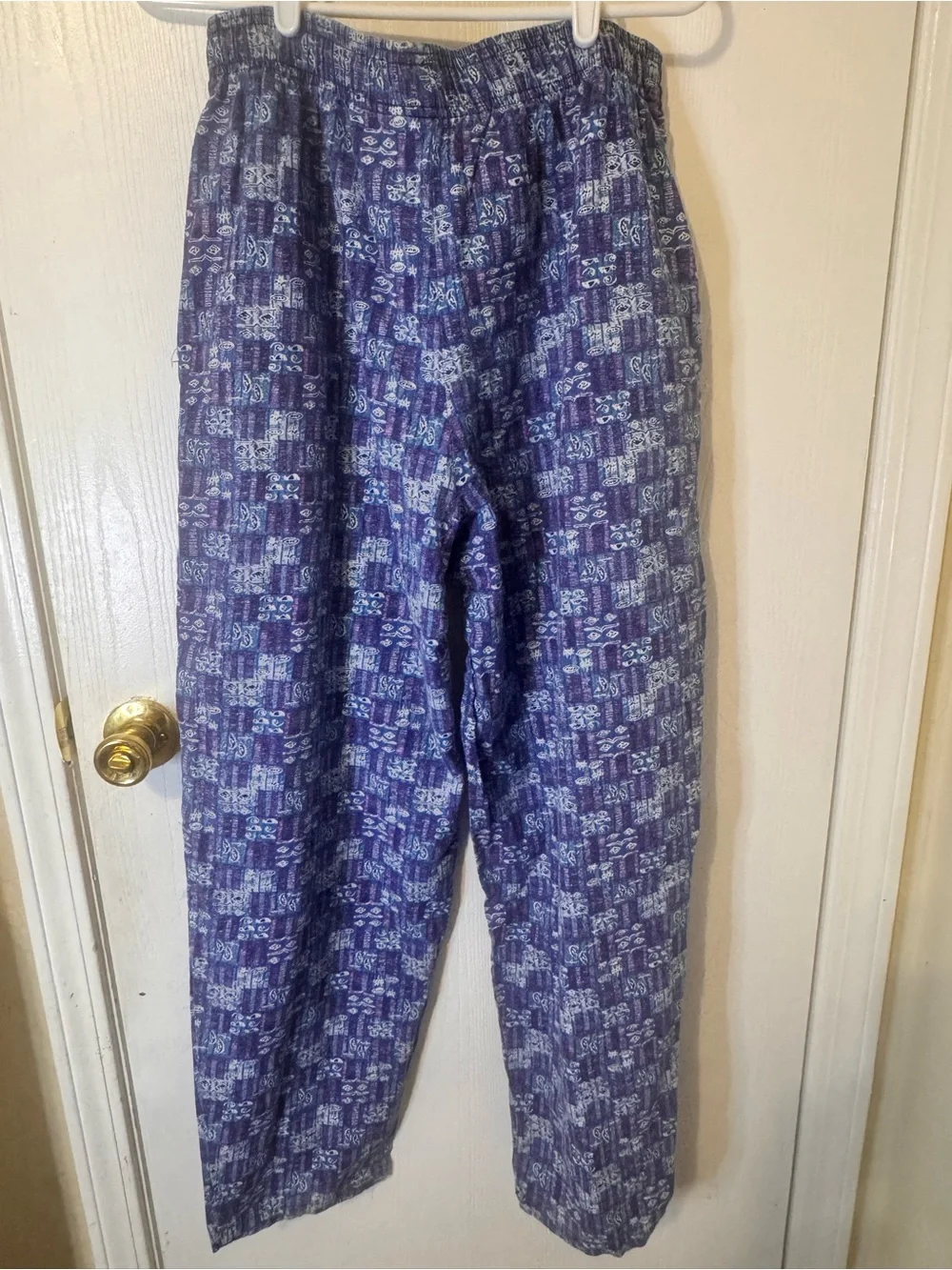VTG International Baggyz pants - no size tag